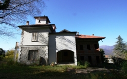 Villa a Legro (Orta)